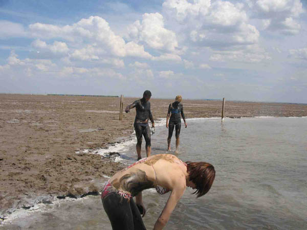Черная лечебная грязь, озеро Баскунчак