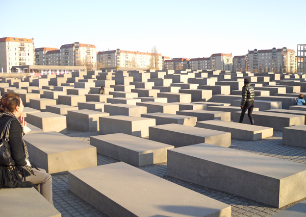 Мемориал убитым евреям, Берлин