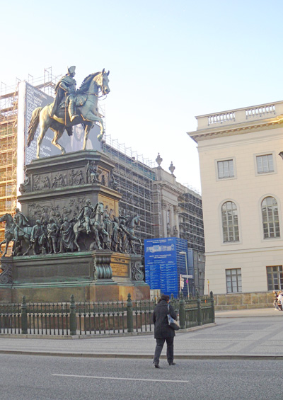 конная статуя Фридриха Великого