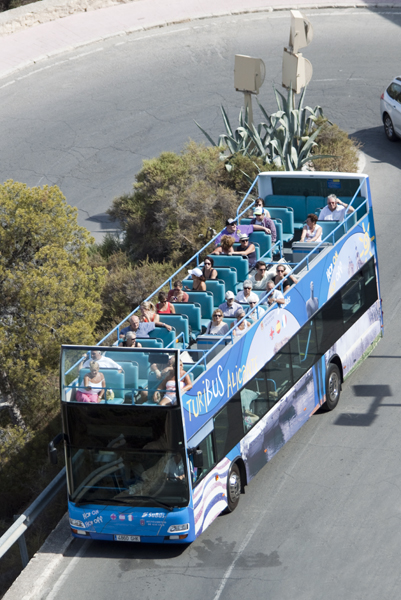 туристический автобус в аликанте