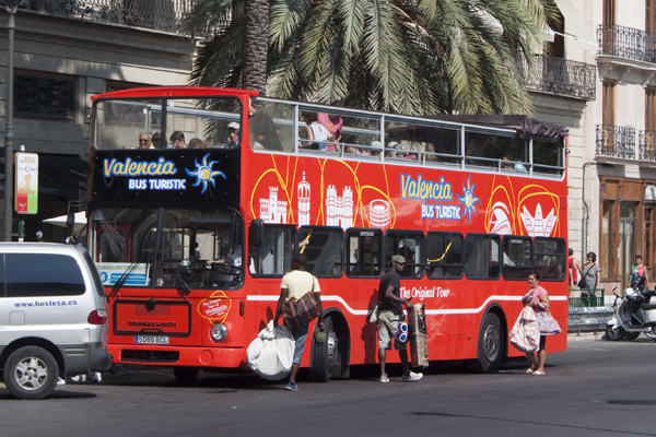 туристический автобус в Валенсии