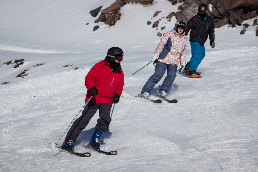 лыжники на Эльбрусе