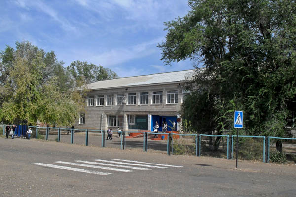 Школа в Соленом Займище