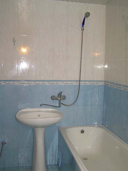 Ванная комната в доме с сауной