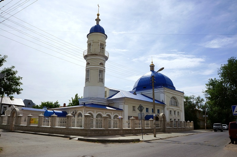 белая мечеть астрахань