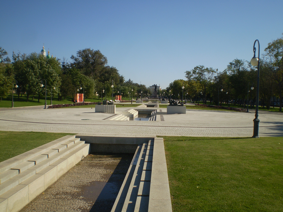 фонтан на площади ленина