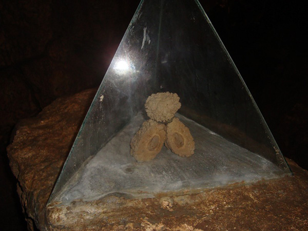 экспонат пещера нежная