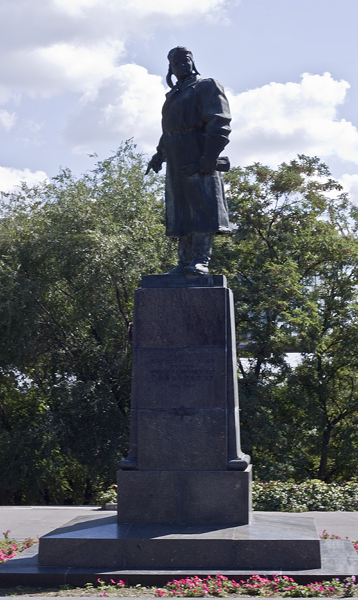 Памятник Хользунову Волгоград