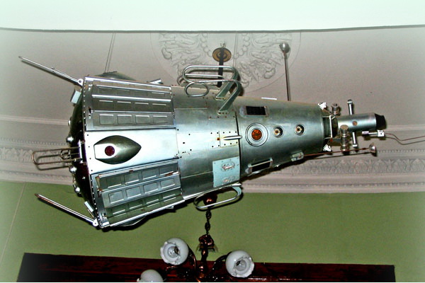 Волгоградский планетарий, макет космического аппарата