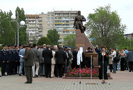 открытие памятника Маресьеву